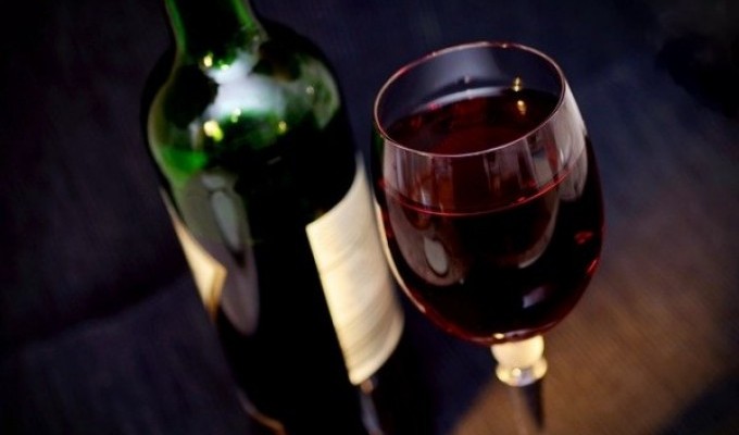Красное вино - источник молодости и долголетия